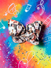 Load image into Gallery viewer, Selena 6 in Ribbon bow (RTS)